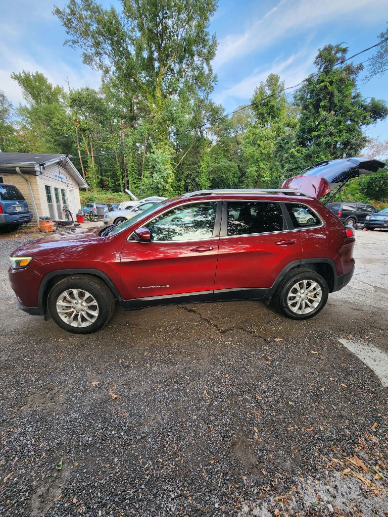 2019 Jeep Cherokee - $10,000
