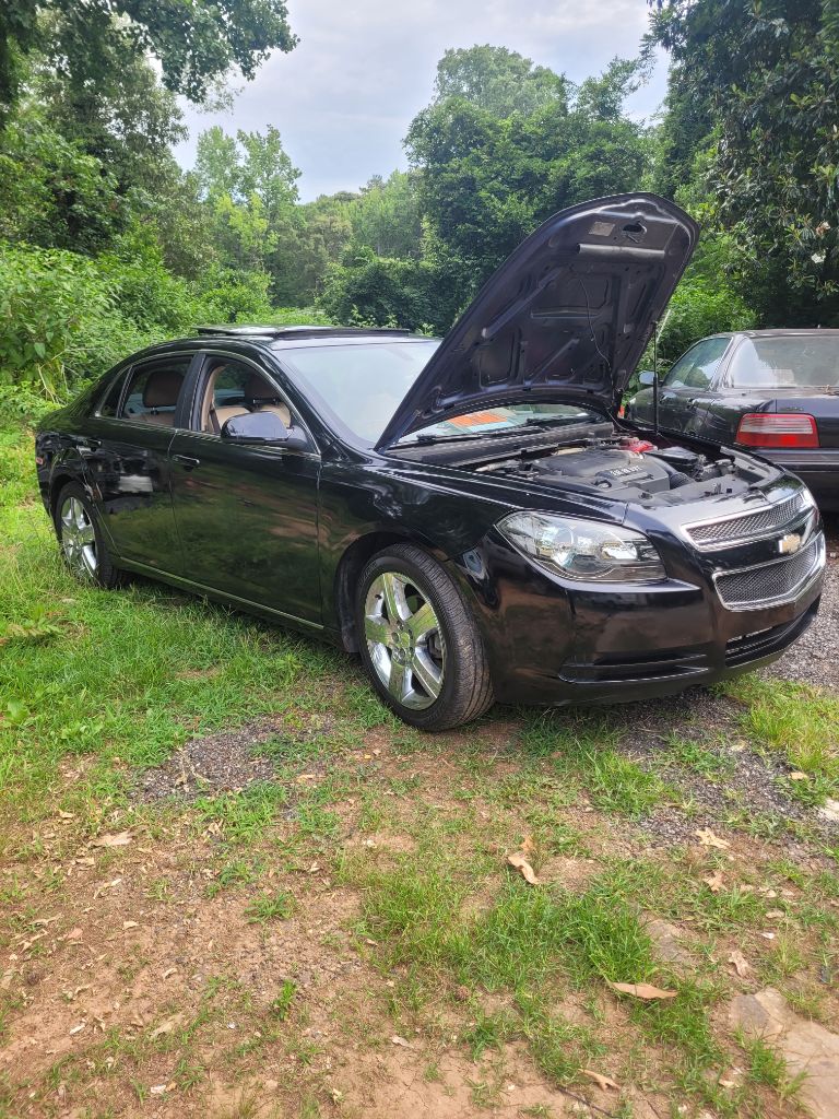 2011 Chevrolet Malibu - $5,000