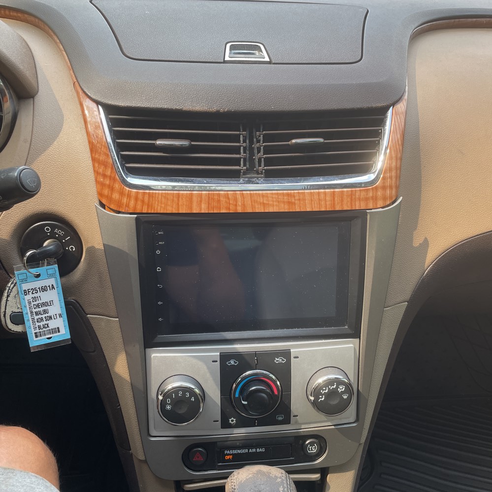 2011 Chevrolet Malibu - $5,000