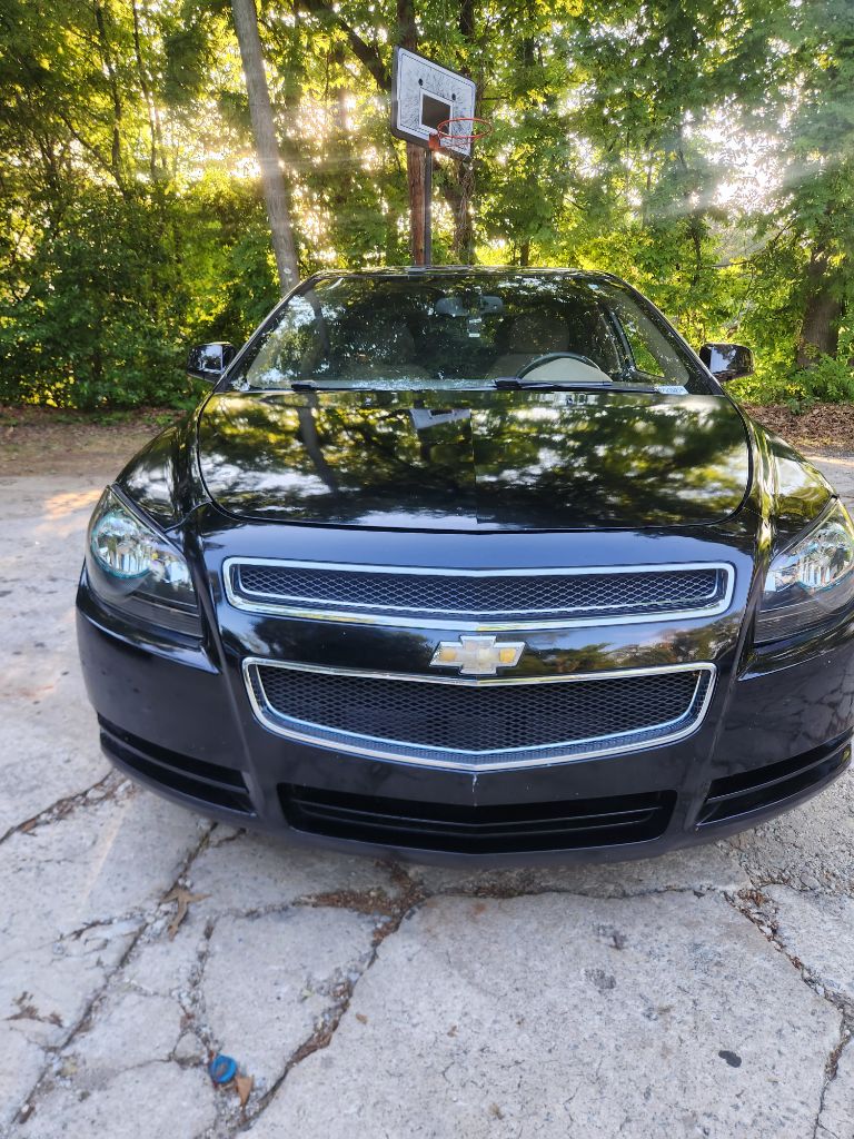 2011 Chevrolet Malibu - $5,000
