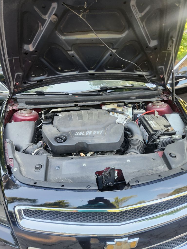 2011 Chevrolet Malibu - $5,000