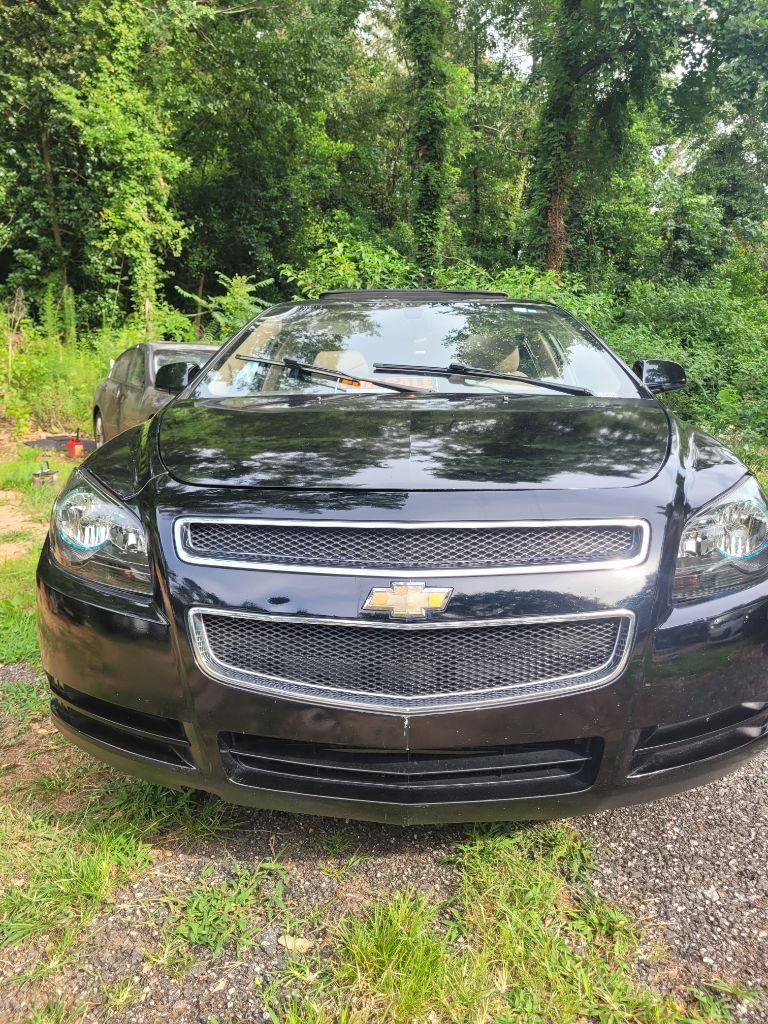 2011 Chevrolet Malibu - $5,000