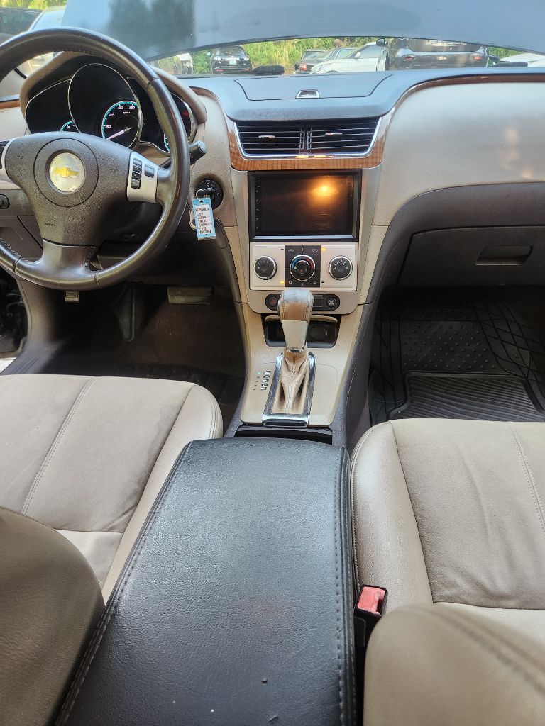 2011 Chevrolet Malibu - $5,000