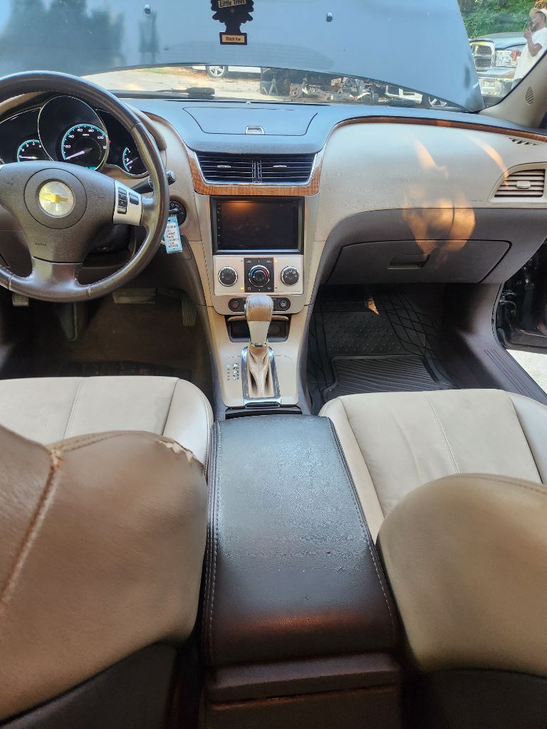 2011 Chevrolet Malibu - $5,000