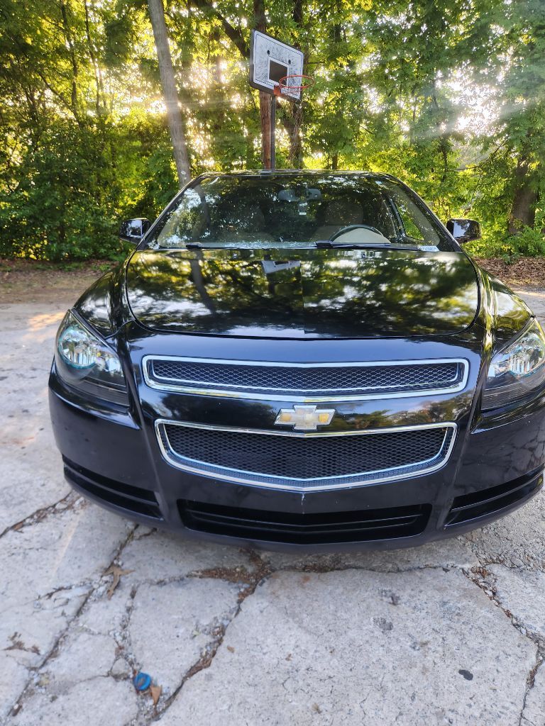 2011 Chevrolet Malibu - $5,000