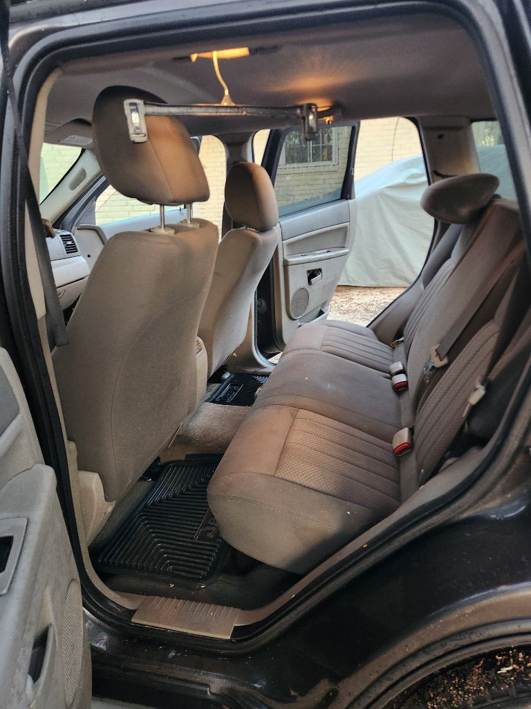 2005 Jeep Cherokee - $3,500
