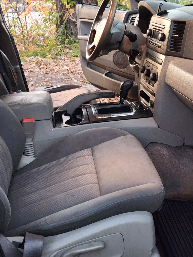 2005 Jeep Cherokee - $3,500