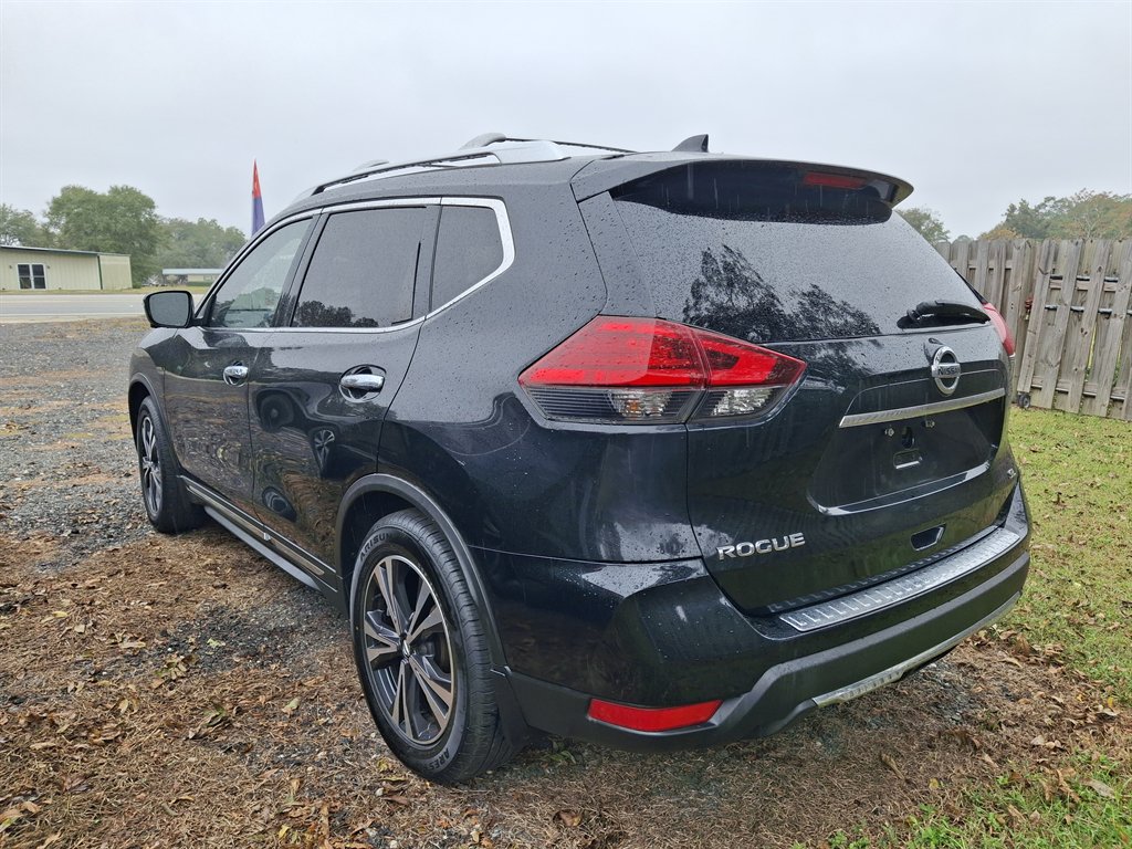 2017 Nissan Rogue SL