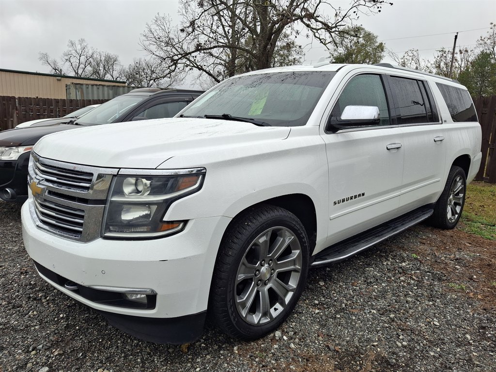 2015 Chevrolet Suburban - $15,999