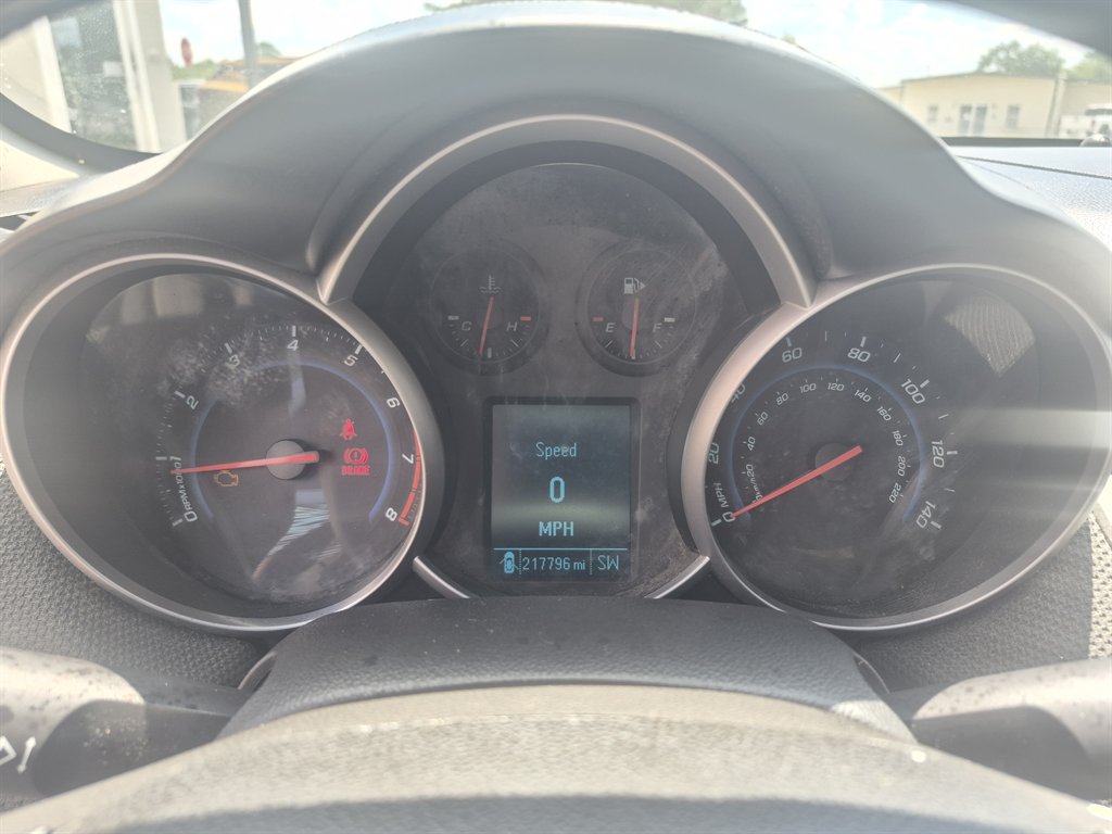 2012 Chevrolet Cruze - $4,499