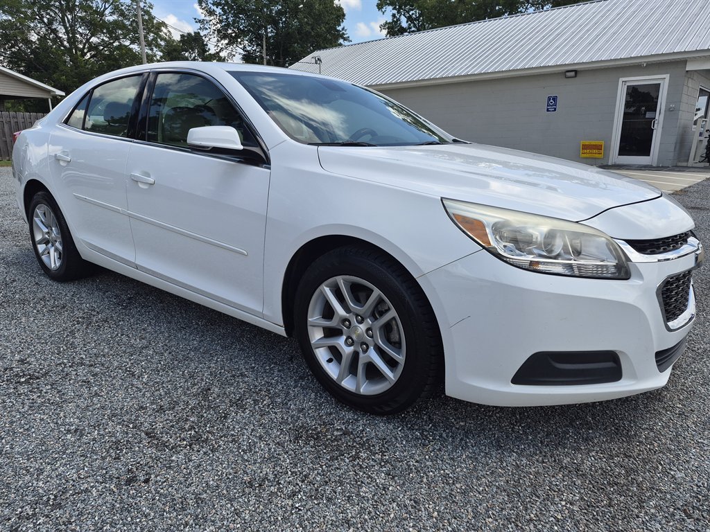 2016 Chevrolet Malibu - $7,999