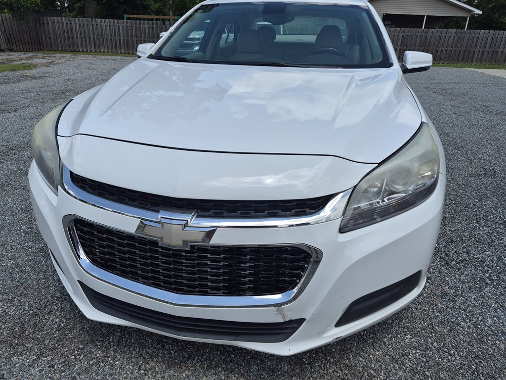 2016 Chevrolet Malibu - $7,999