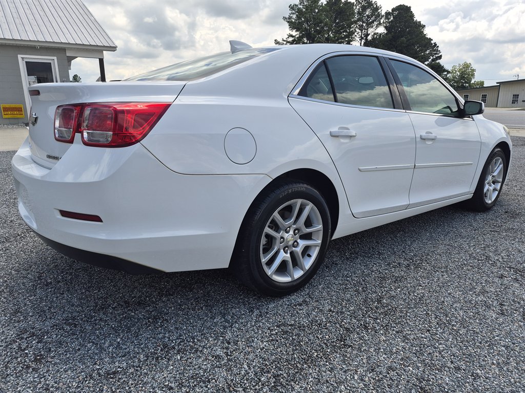 2016 Chevrolet Malibu - $7,999