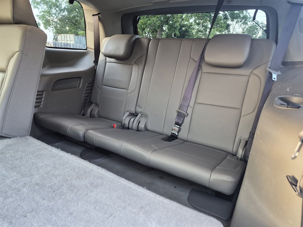 2017 Chevrolet Tahoe - $16,999