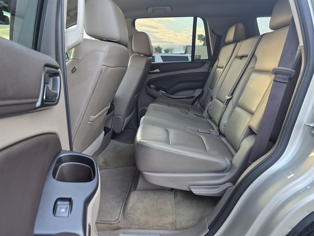2017 Chevrolet Tahoe - $16,999
