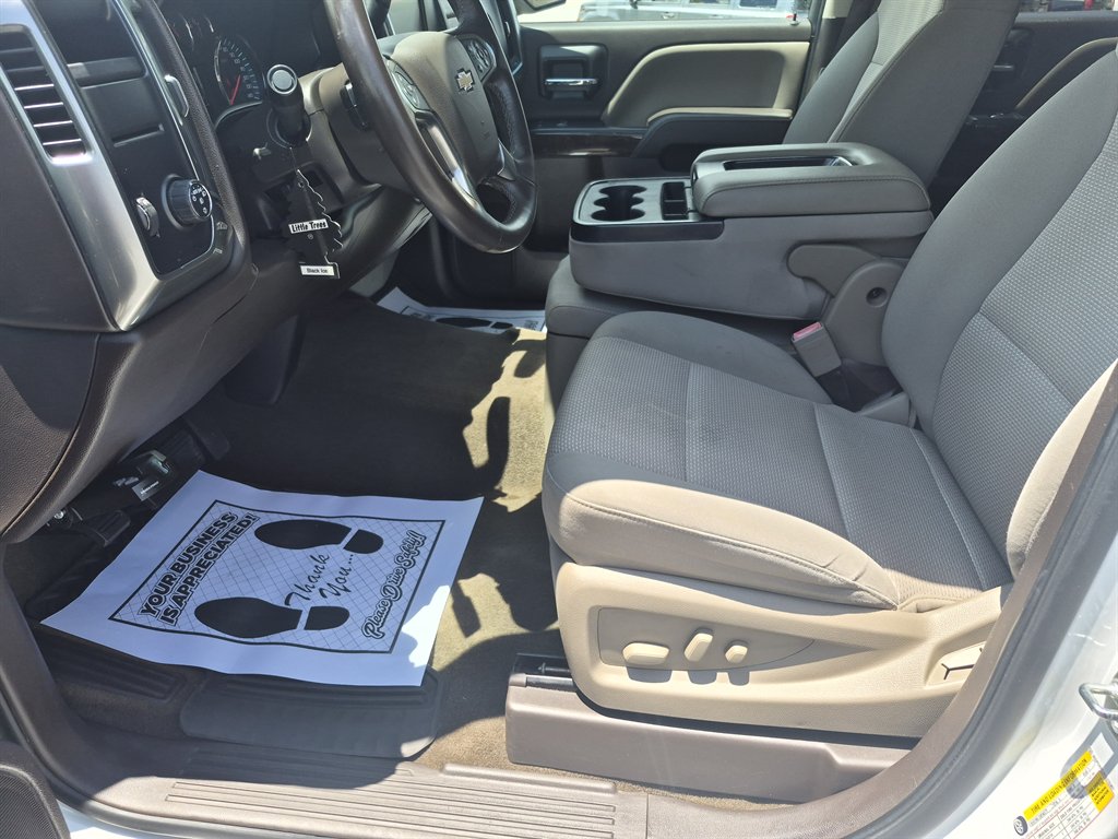 2017 Chevrolet Silverado 1500 - $15,999