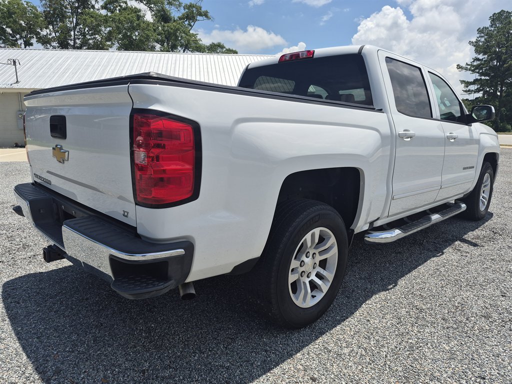 2017 Chevrolet Silverado 1500 - $15,999