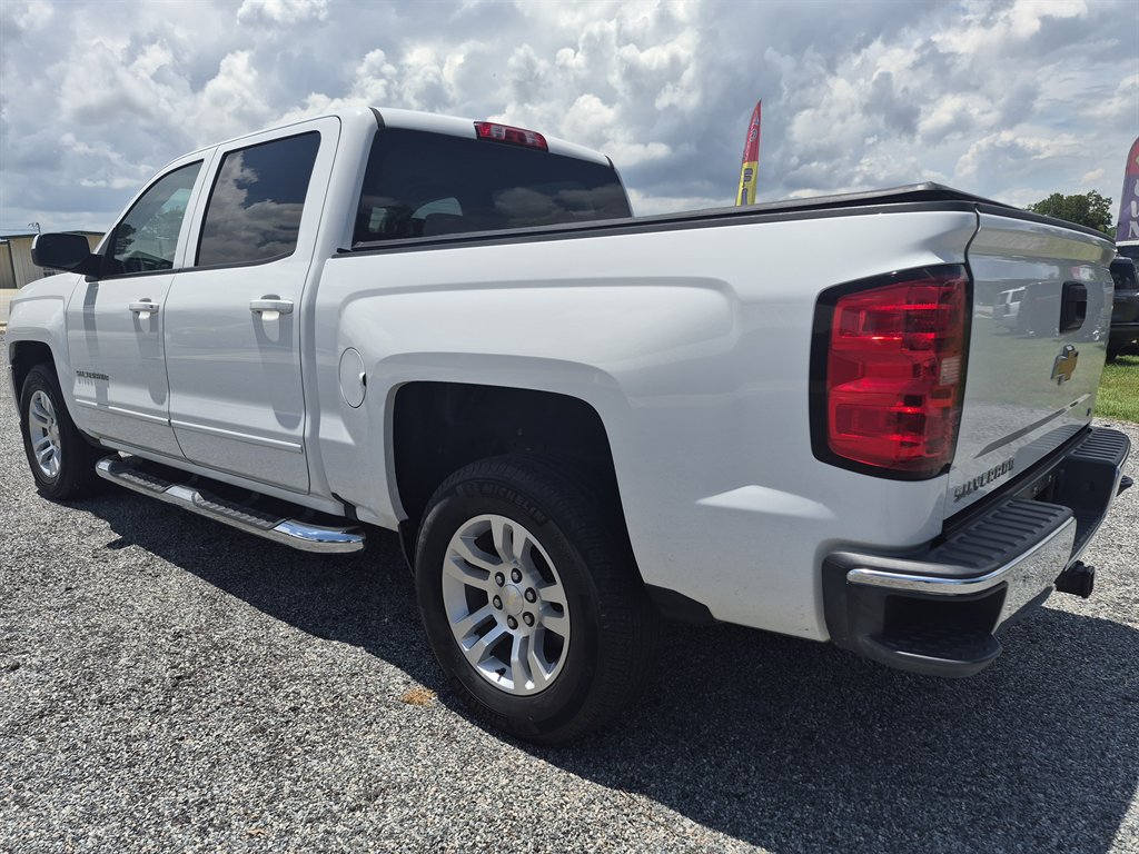 2017 Chevrolet Silverado 1500 - $15,999