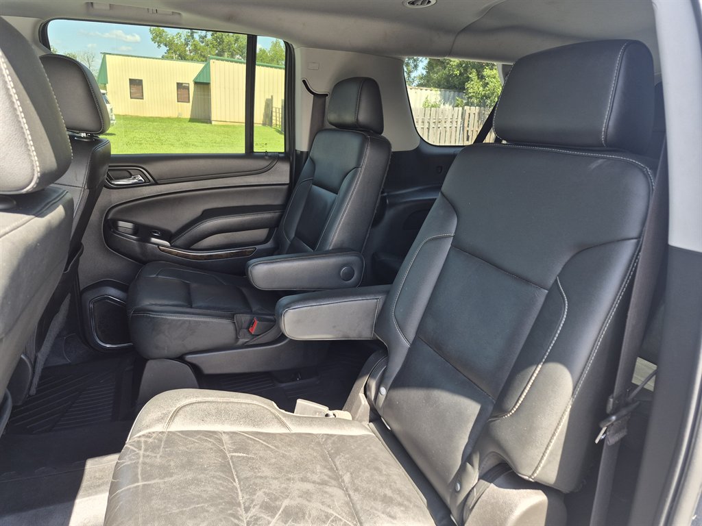 2020 Chevrolet Suburban - $21,999