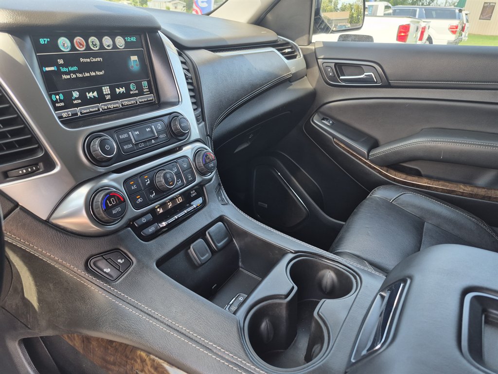 2020 Chevrolet Suburban - $21,999