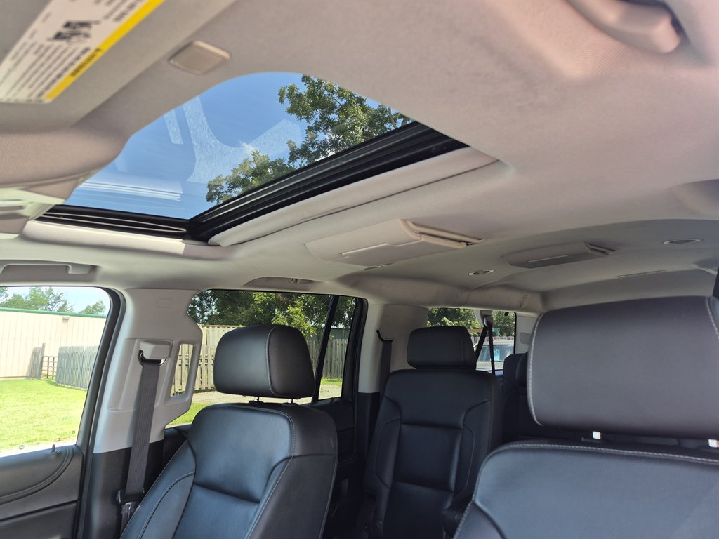 2020 Chevrolet Suburban - $21,999