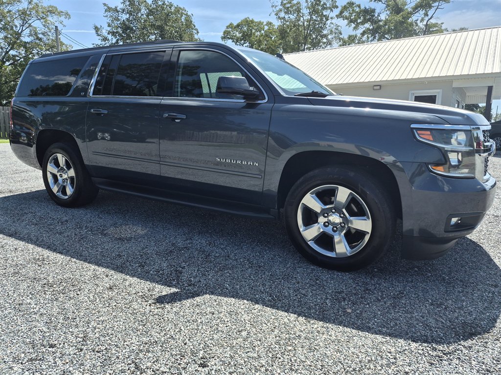 2020 Chevrolet Suburban - $21,999