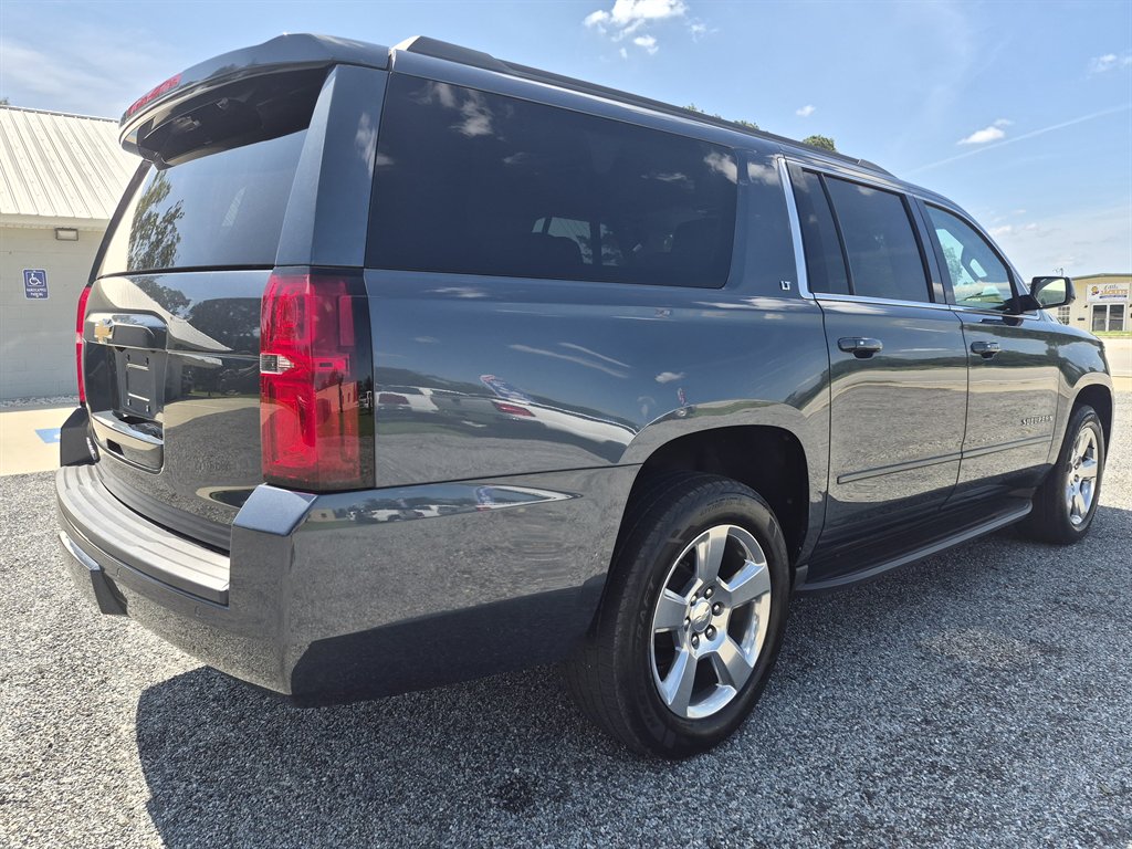 2020 Chevrolet Suburban - $21,999