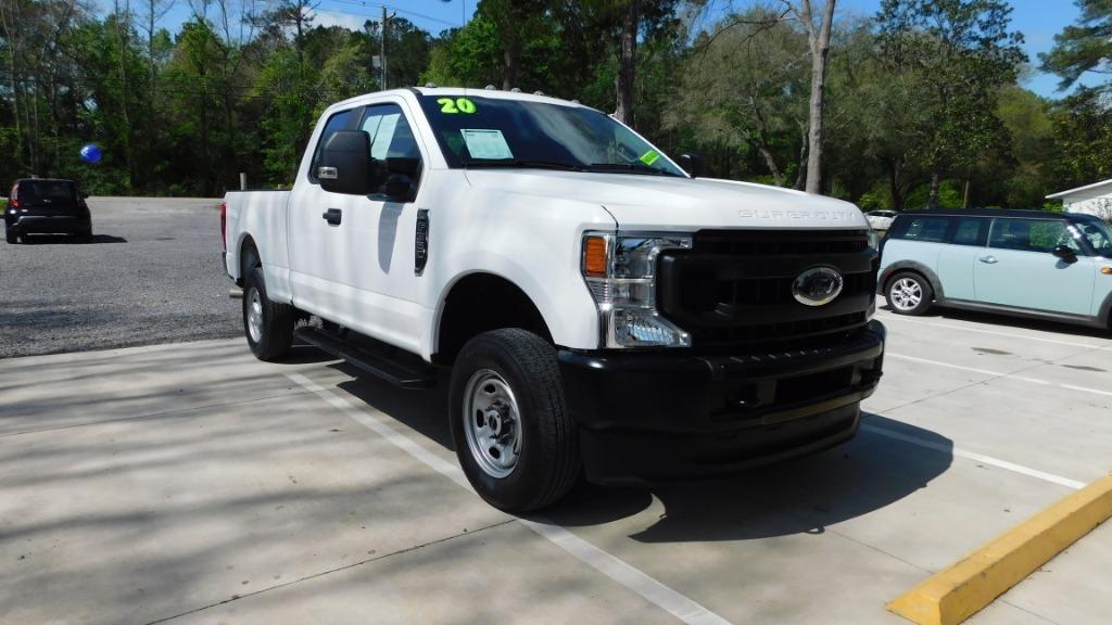 2020 Ford F350sd Lariat photo