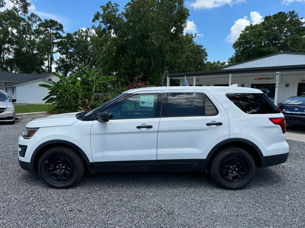 2017 Ford Explorer photo