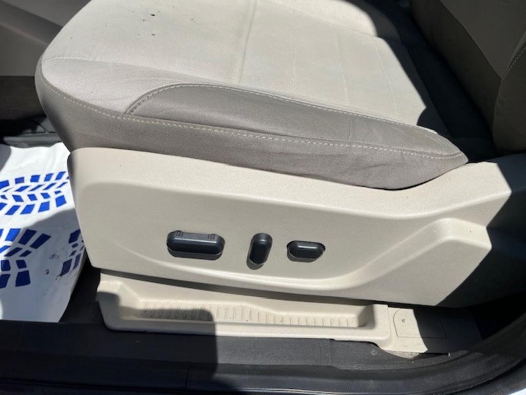 2014 Ford Escape SE photo