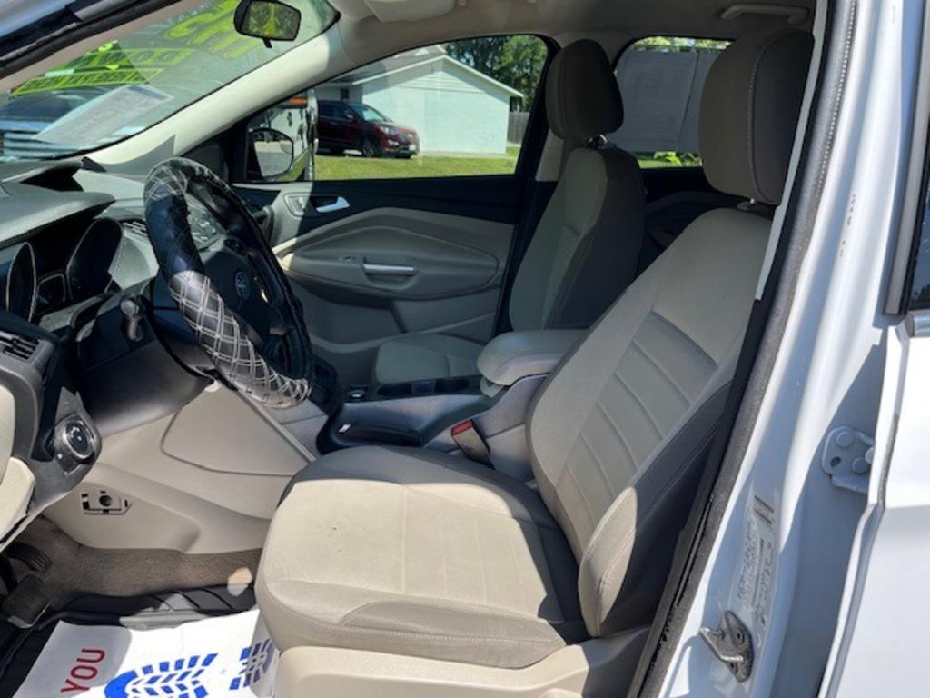 2014 Ford Escape SE photo