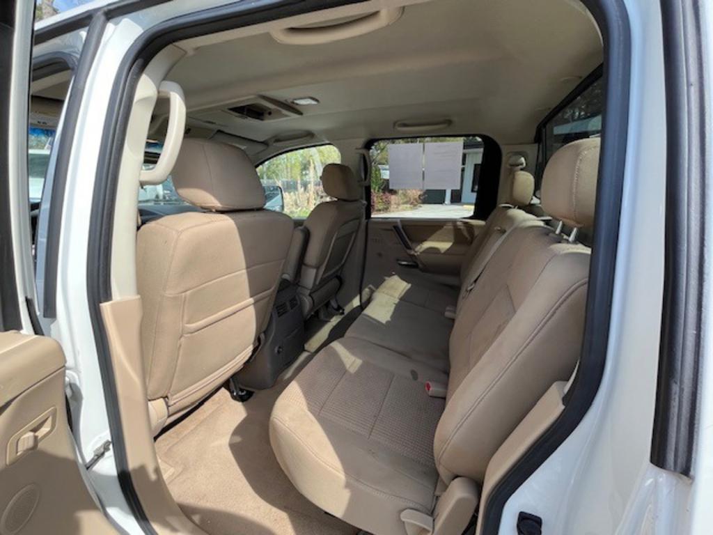 2008 Nissan Titan LE FFV photo