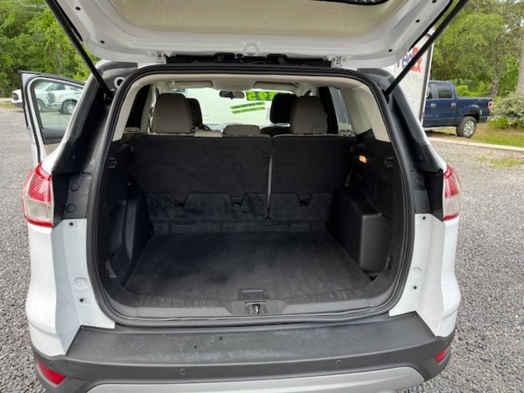 2015 Ford Escape SE photo