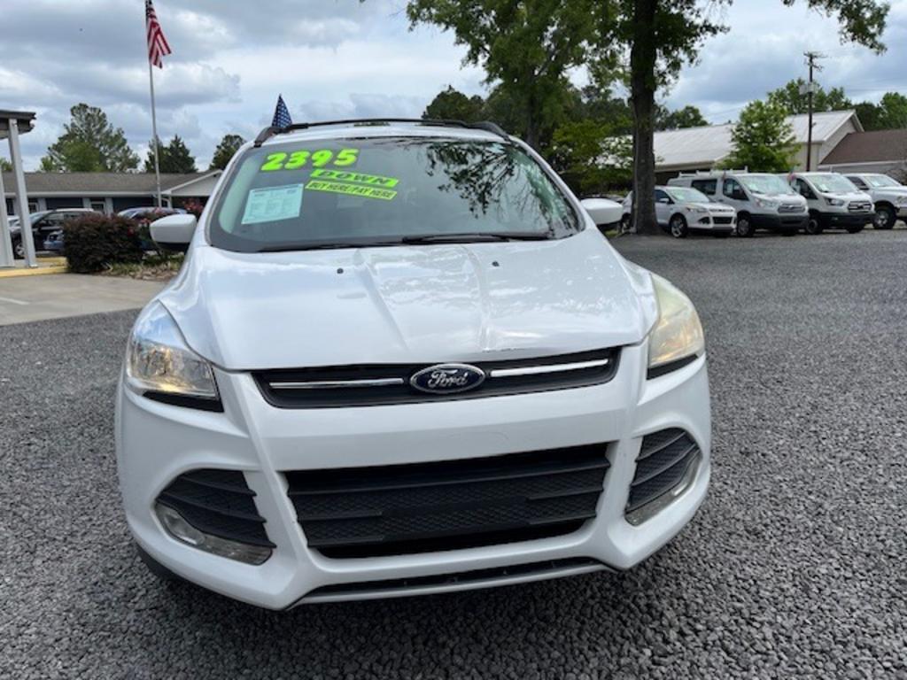2015 Ford Escape SE photo