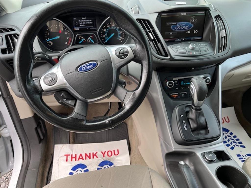 2015 Ford Escape SE photo