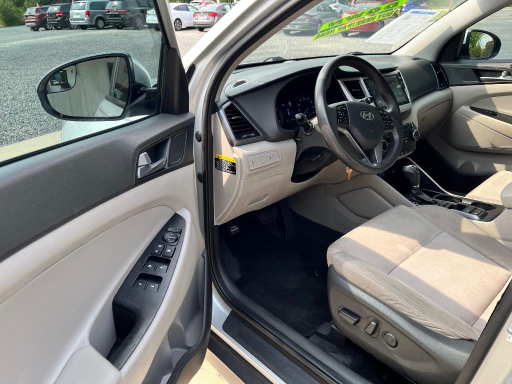 2016 Hyundai Tucson - $12,395