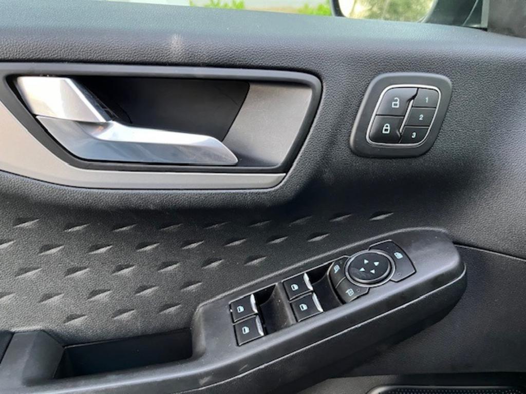 2020 Ford Escape - $14,770