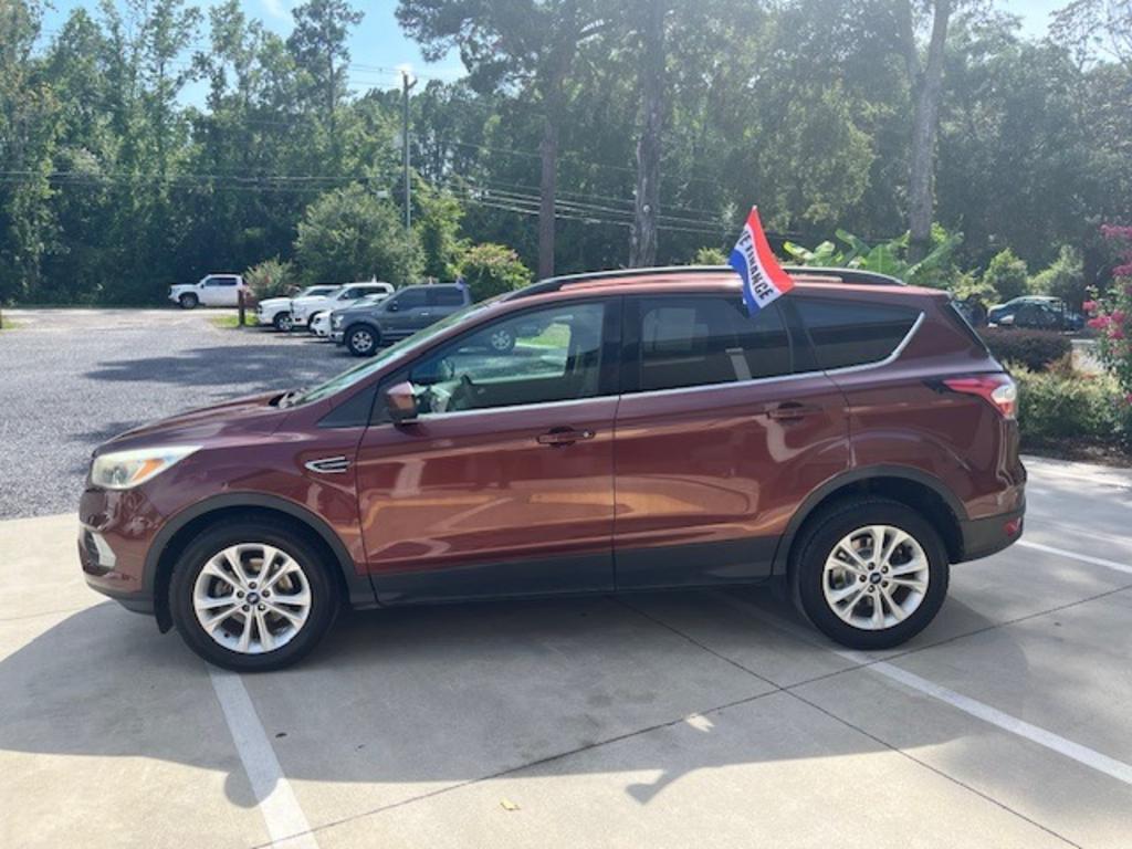 2018 Ford Escape - $11,995
