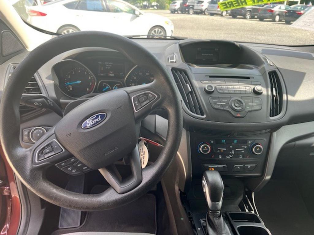 2018 Ford Escape - $11,995