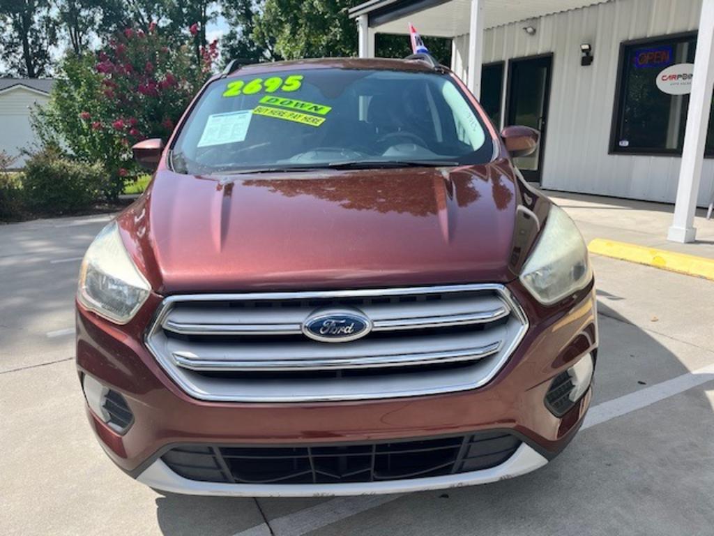 2018 Ford Escape - $11,995