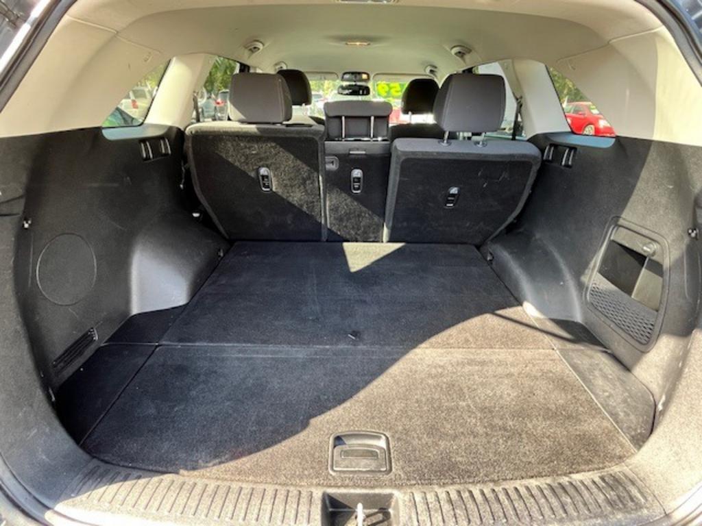 2018 Kia Sorento - $12,940