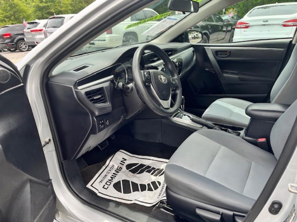 2016 Toyota Corolla - $13,995