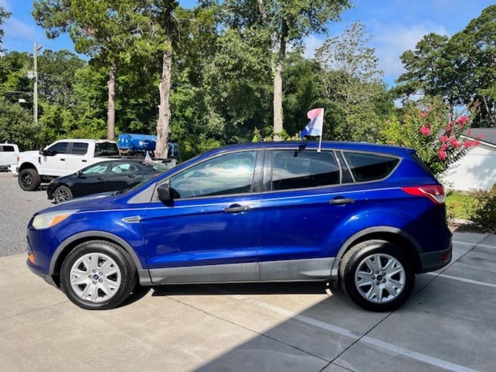 2013 Ford Escape - $9,995