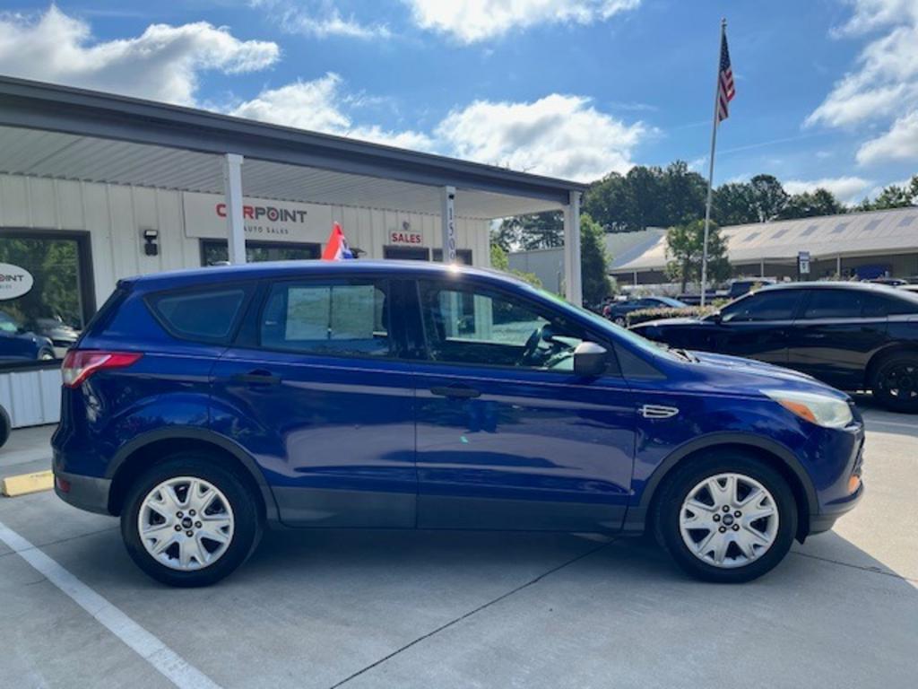 2013 Ford Escape - $9,995