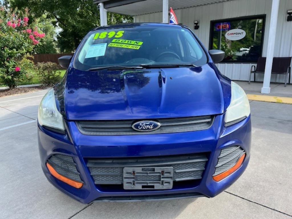 2013 Ford Escape - $9,995