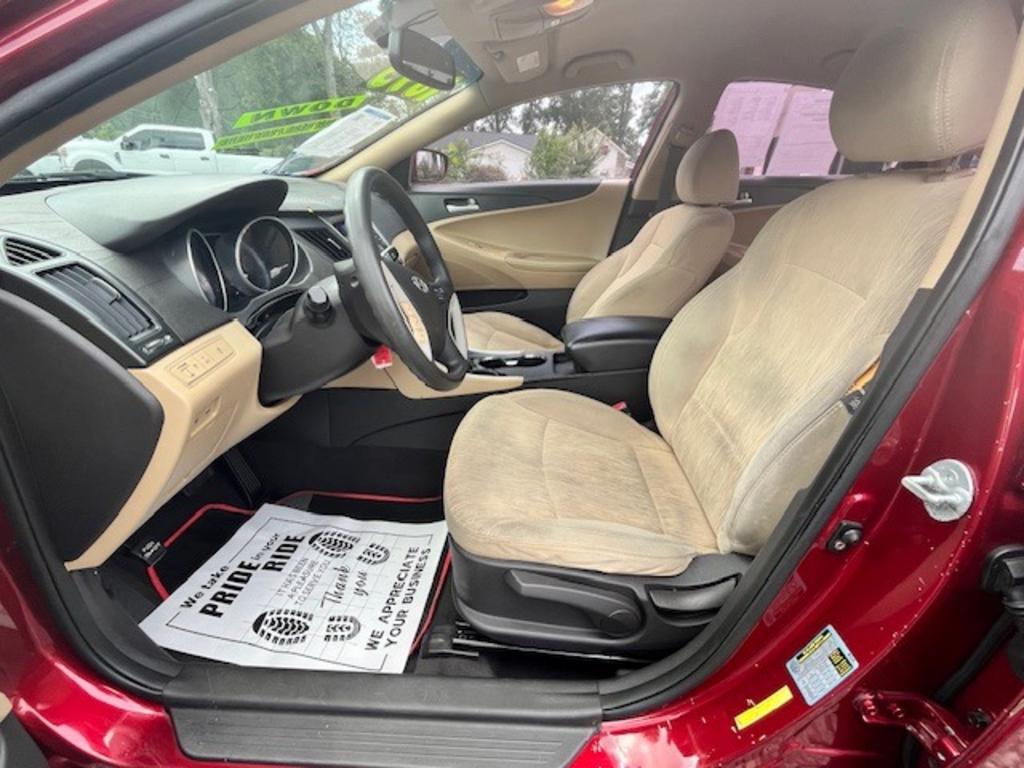 2011 Hyundai Sonata - $9,995