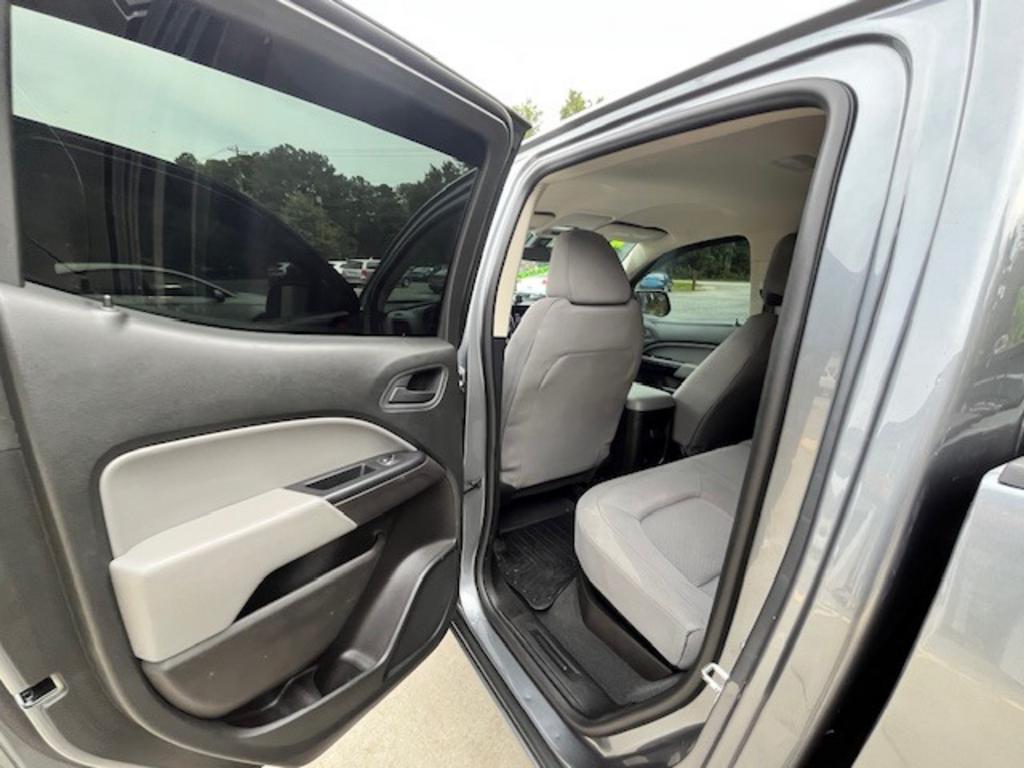 2021 Chevrolet Colorado - $15,290