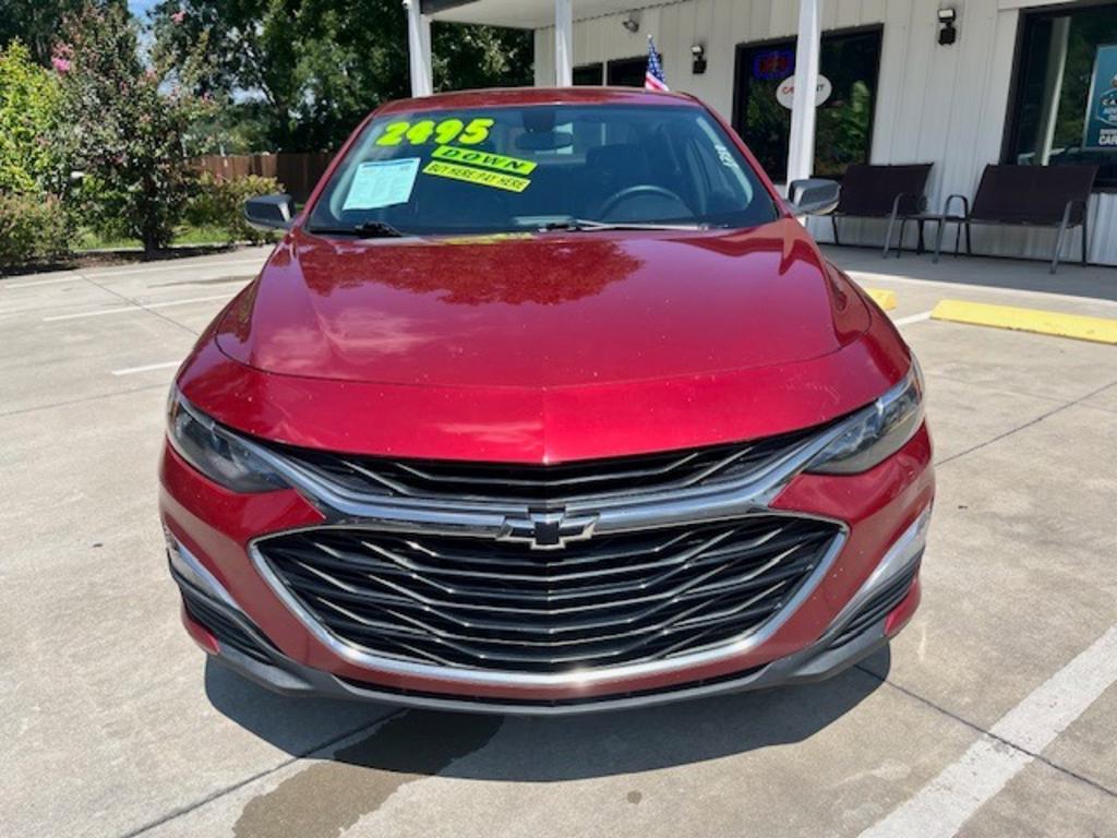 2019 Chevrolet Malibu - $11,995
