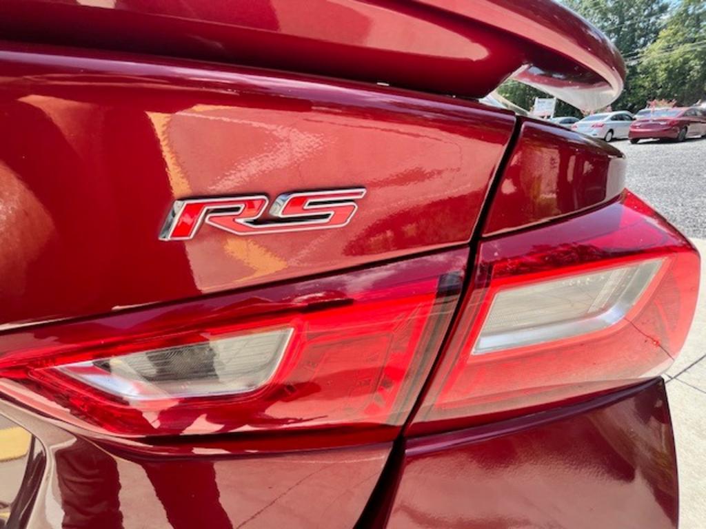 2019 Chevrolet Malibu - $11,995