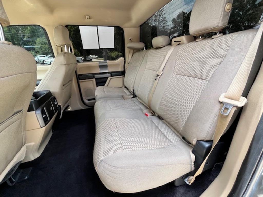 2015 Ford F150 - $14,995